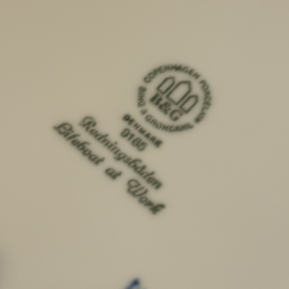 Royal Copenhagen Denmark plate - Picture 3 of 5